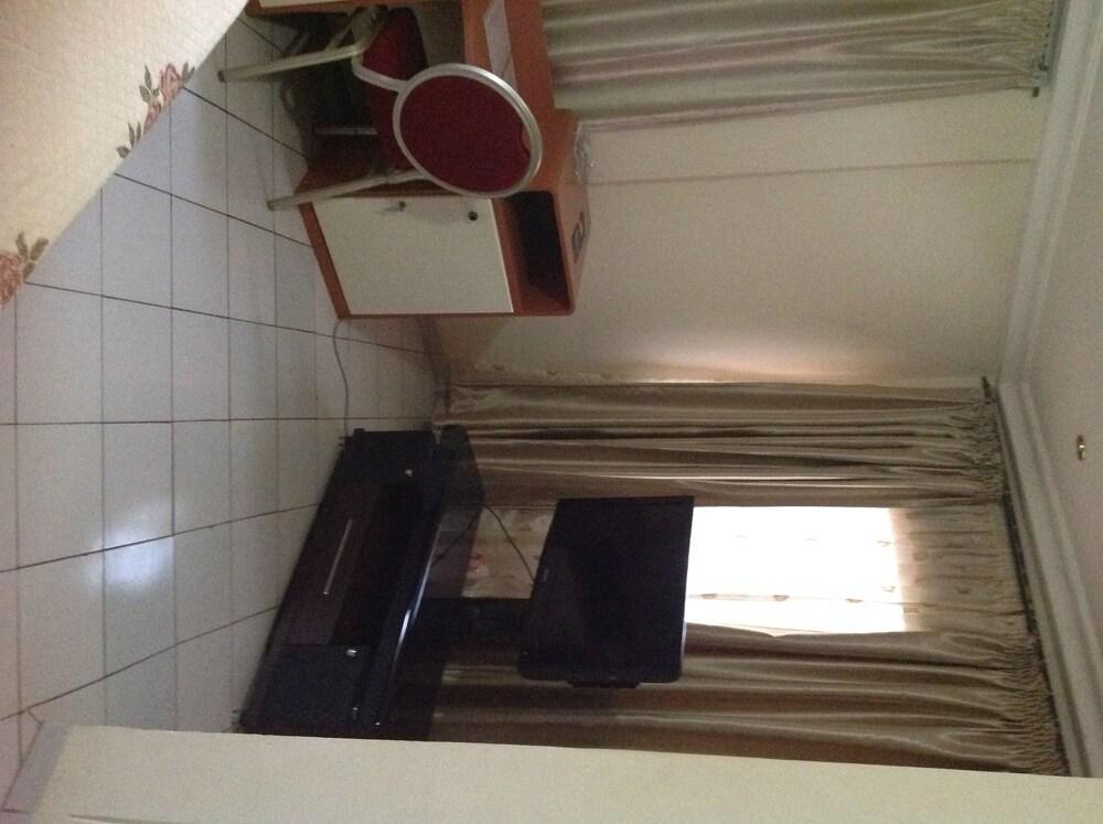 Faso Hotel ワガドゥグー エクステリア 写真